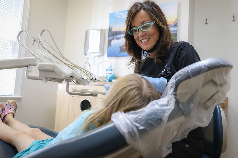 drake_hygienist_girl_baa63e39